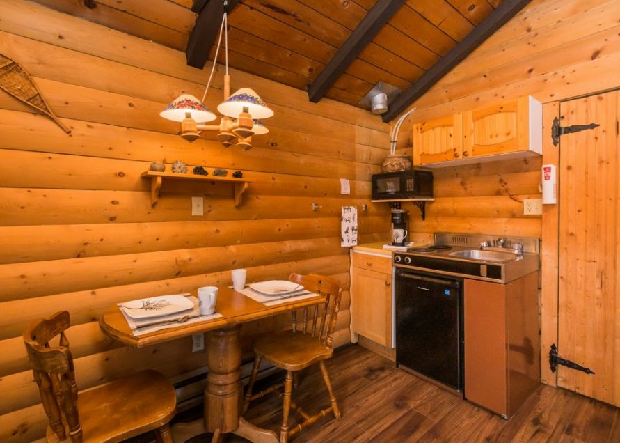 The Wolf Cabin rentals in Pigeon Lake, central Alberta. Bear Creek Cabins.